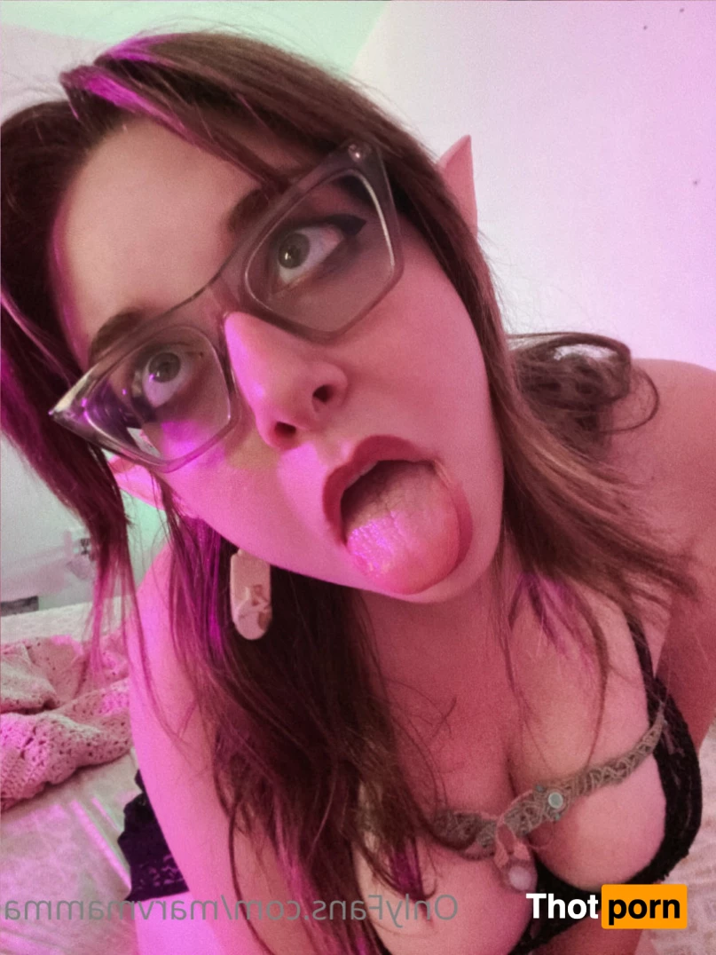 Selena Mommymilkers 7232761