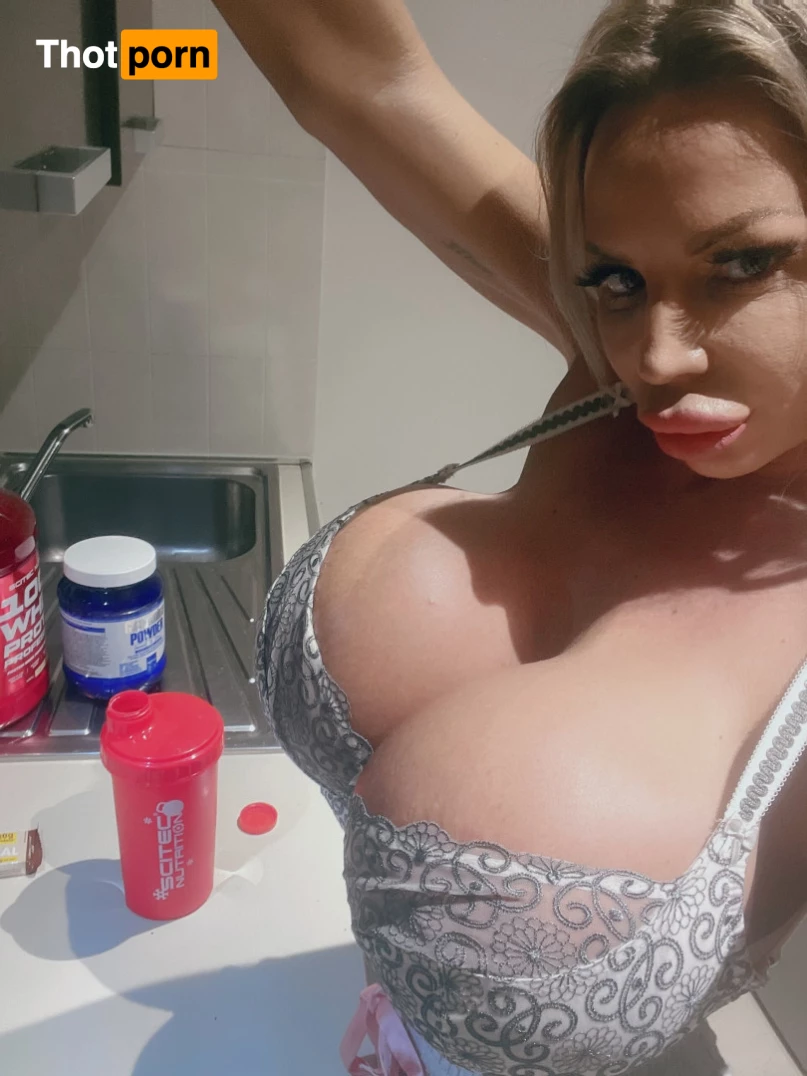 Mary Madison 7314483