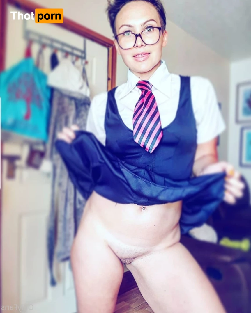 Miss_victoria_myers [ miss_victoria_myers ] OnlyFans leaked photo 6904379  on Thotporn