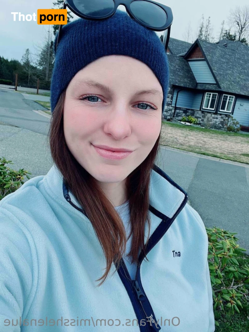 Miss Helena Lue 14116723