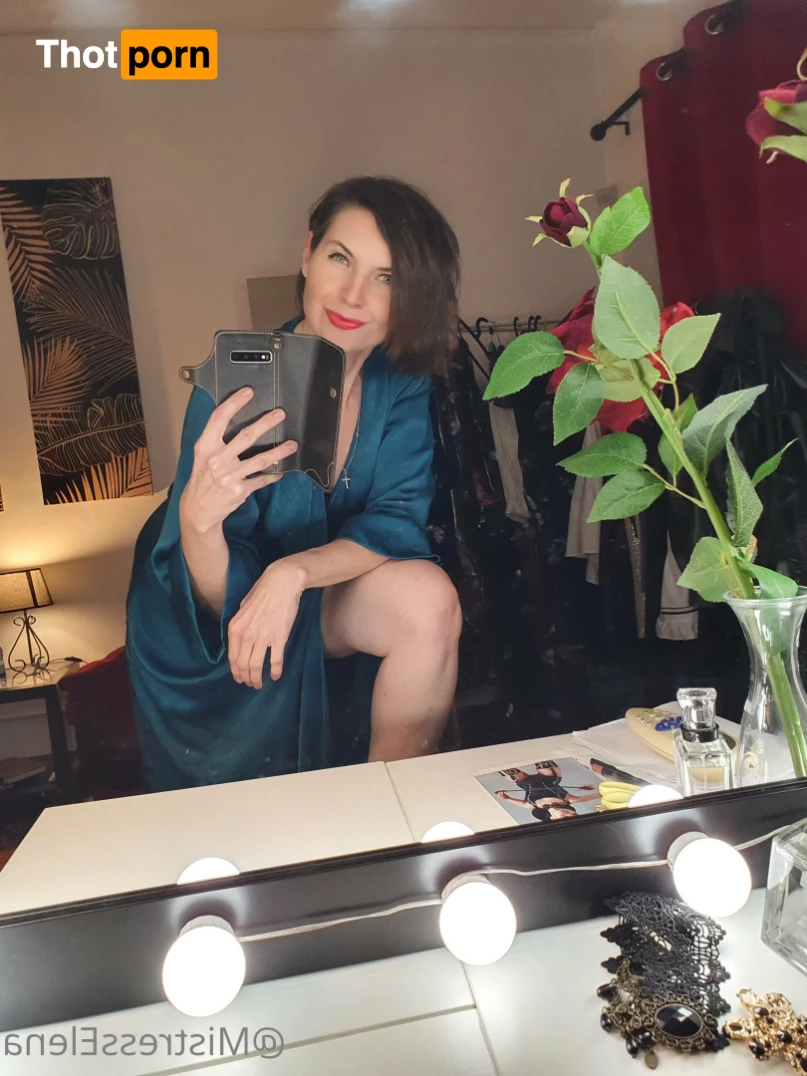 Dominatrix Femdom Mistress Elena 7225893