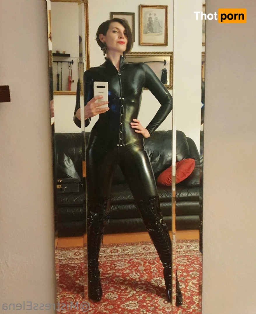 Dominatrix Femdom Mistress Elena 7225961
