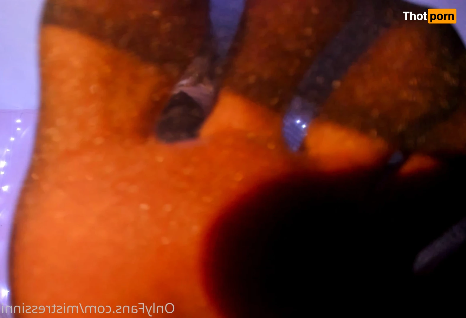 Mistress Inni`s Foot Place 7259265