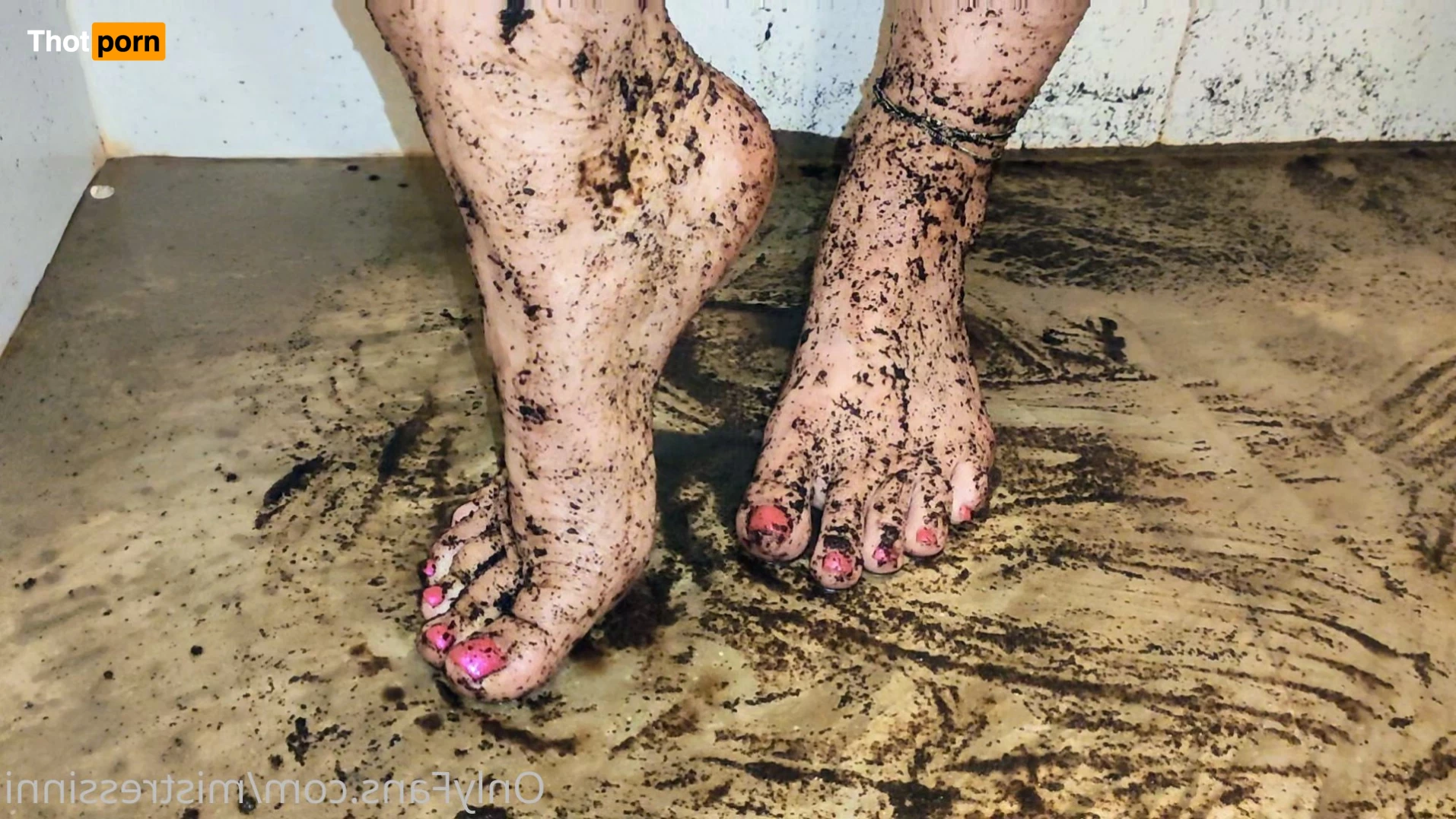 Mistress Inni`s Foot Place 7259504