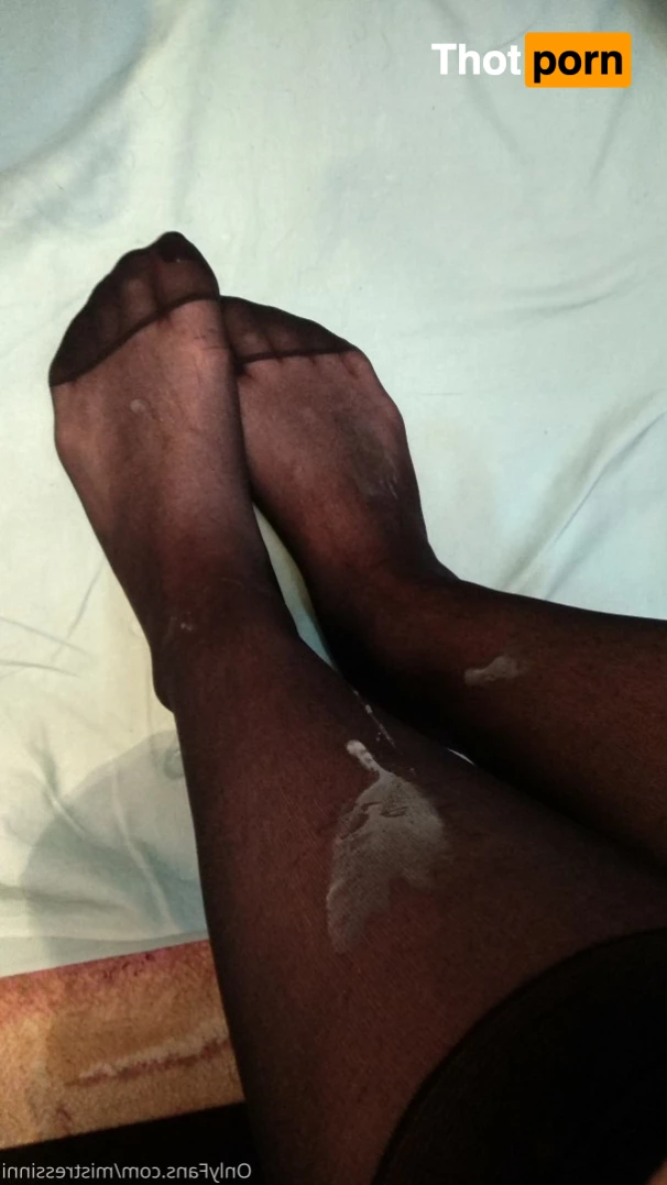 Mistress Inni`s Foot Place 7259530