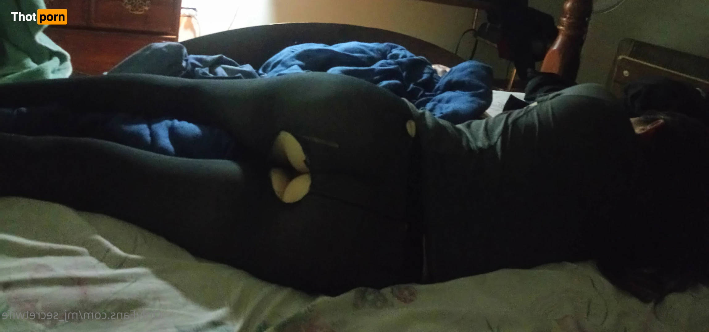 MJ Secret Wife 7256716