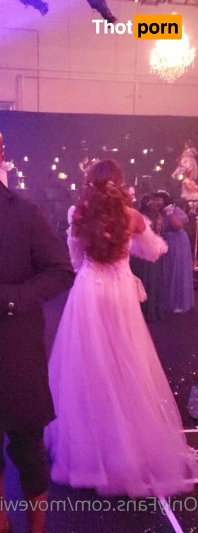 Move With Rose 7196532