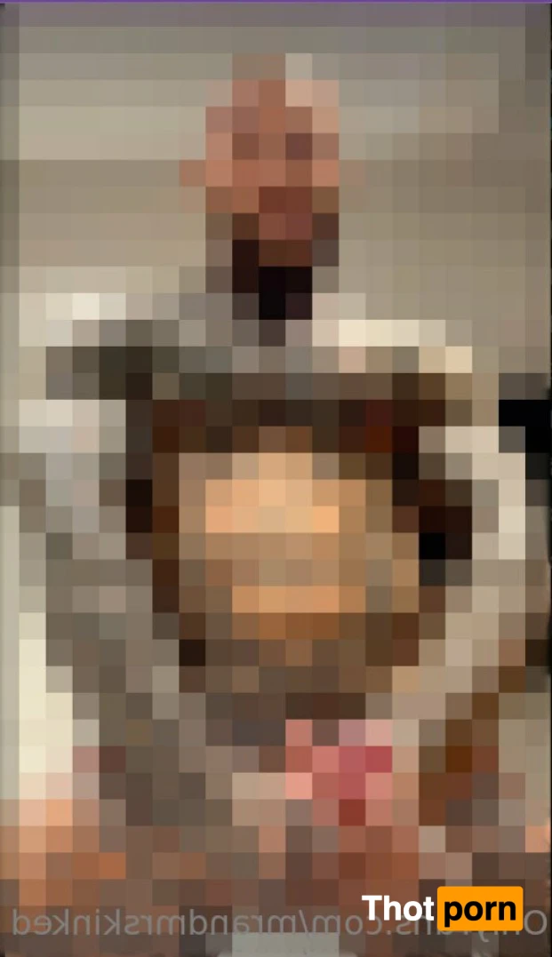 Mr &amp; Mrs Kinked 12767061