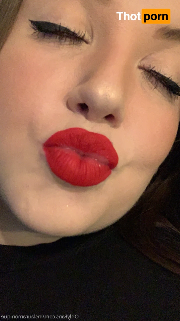 mslauramonique 6854858