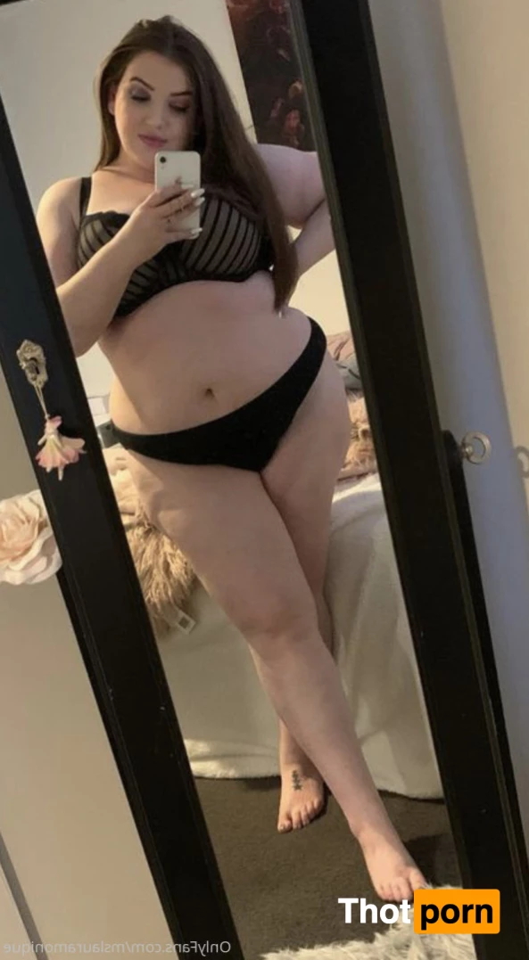 mslauramonique 6854915