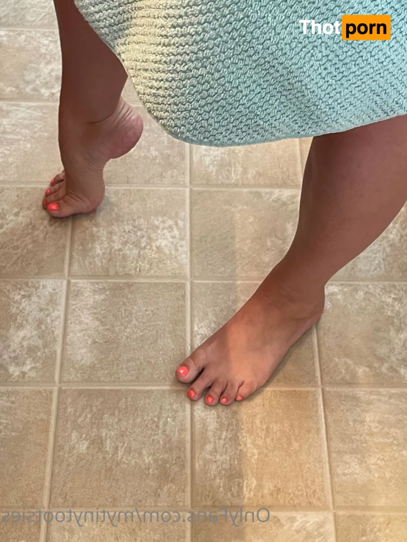 My Tiny Tootsies 7399303