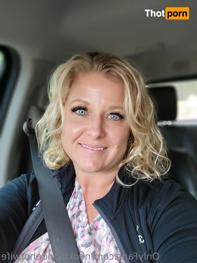 NEOKblondehotwife 6778657