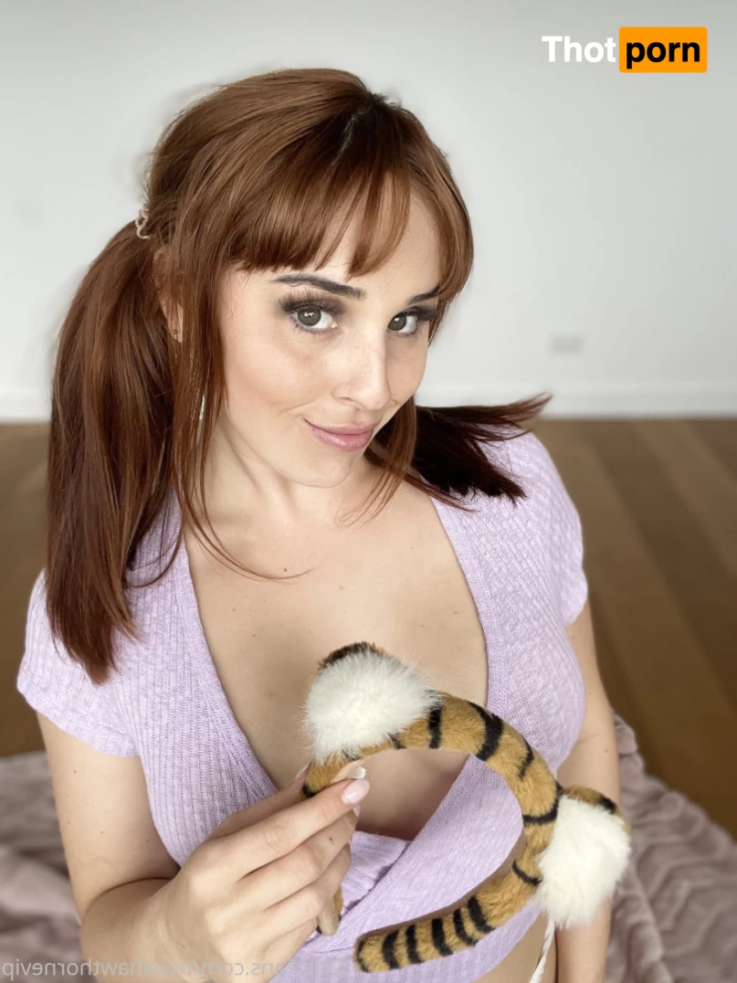 Nova's VIP Lovers 7395732