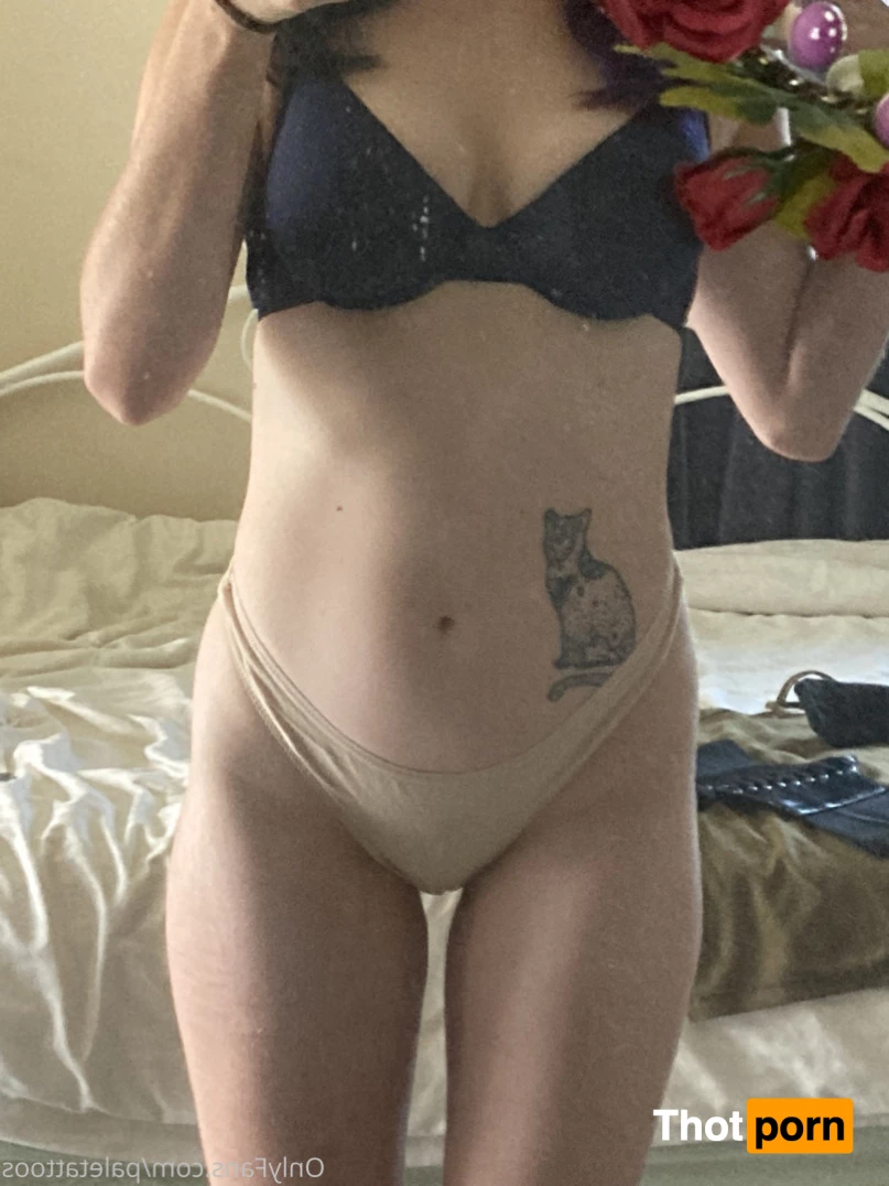 Pale Tattoos 6670580