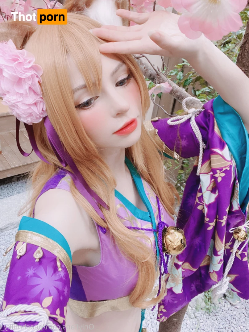 PeachMilky Cosplay 10454789