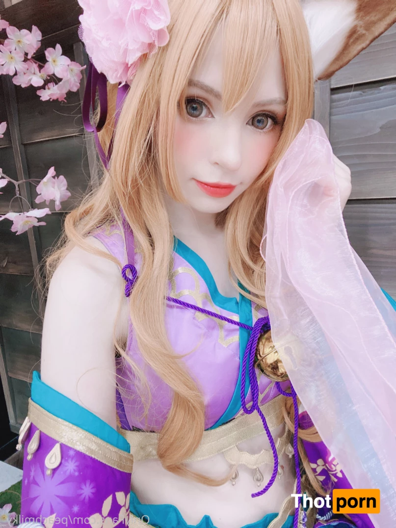 PeachMilky Cosplay 10454881
