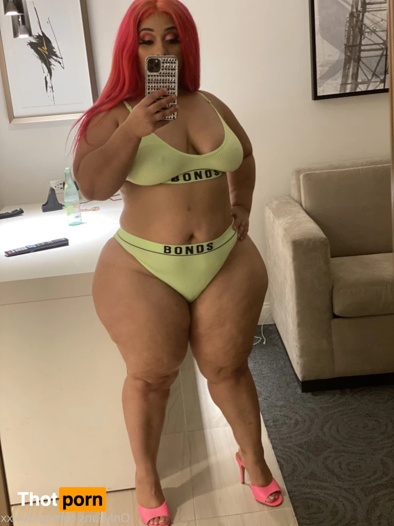 The Official Pinky XXX 6827988