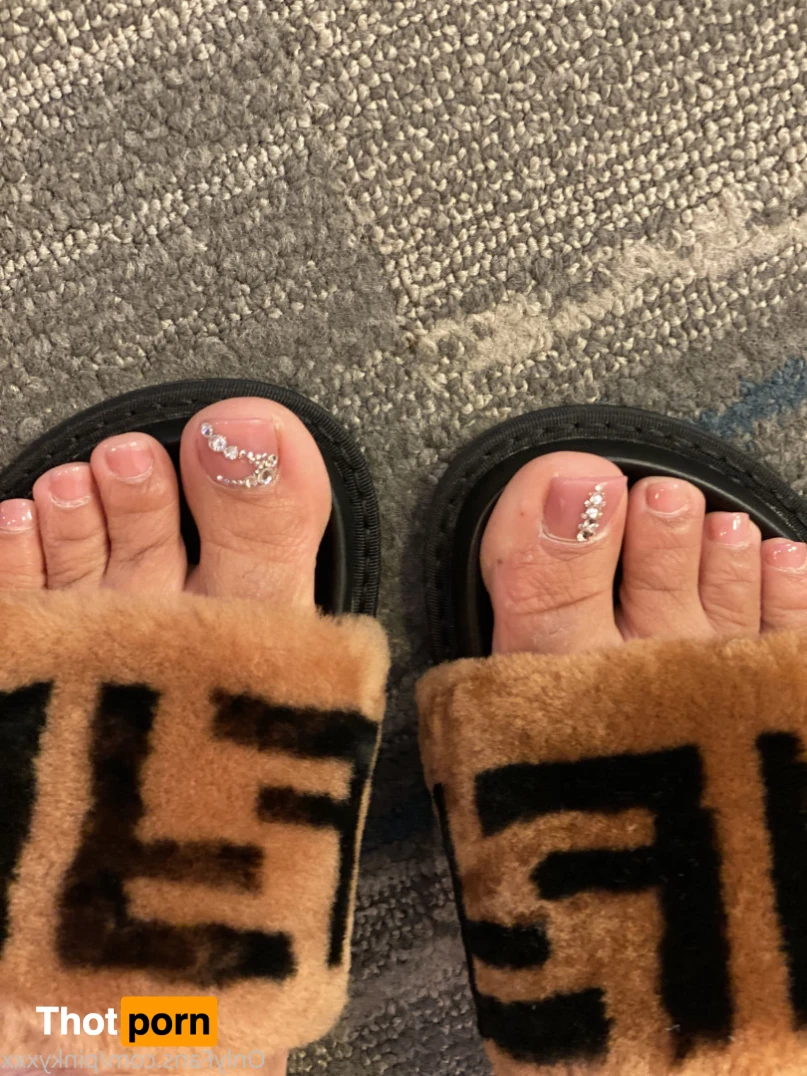 The Official Pinky XXX 16531879