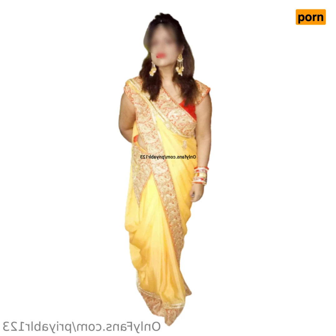 Priya Indian Hotwife (देसी माल) 7144700