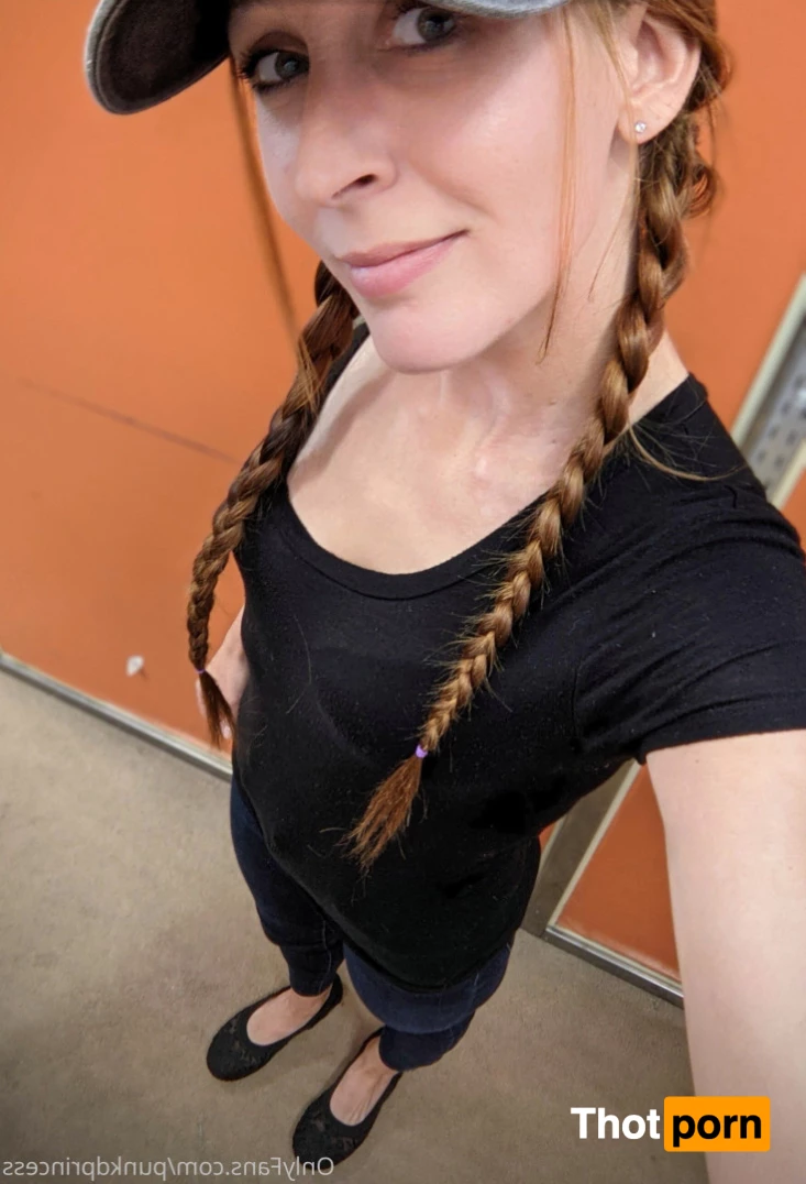 𝐏𝐮𝐧𝐤𝐝 𝐏𝐫𝐢𝐧𝐜𝐞𝐬𝐬 7186927