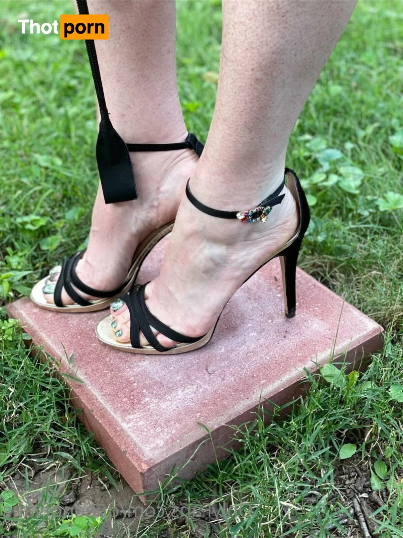 Queen_of_Vans 7295974