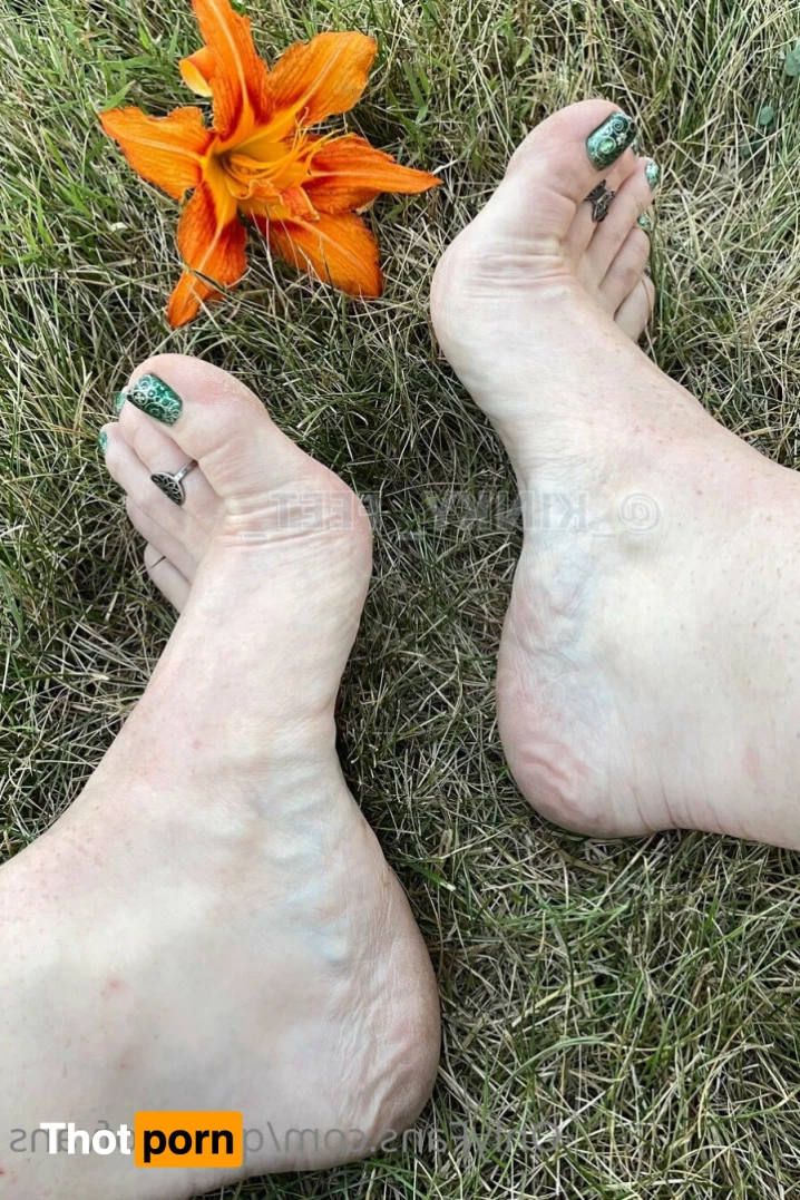 Queen_of_Vans 7296003