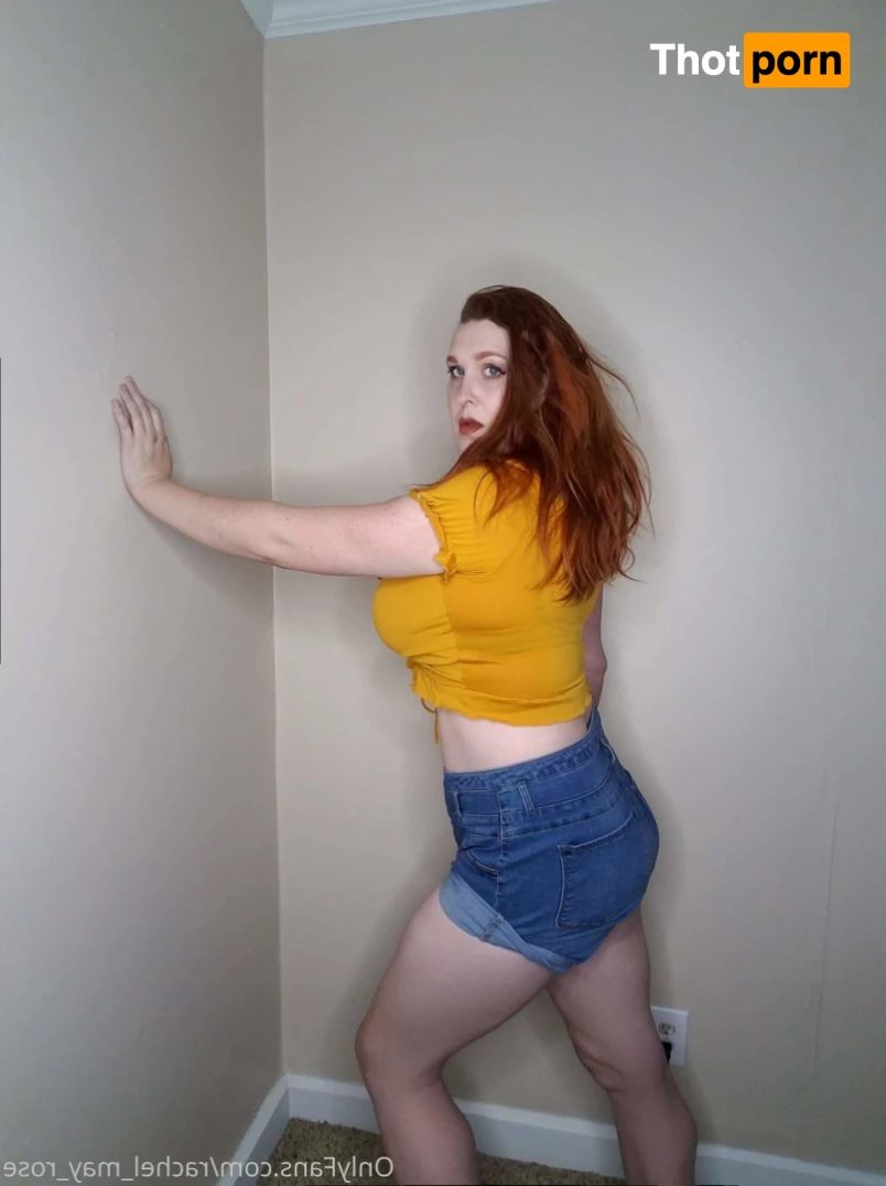 The redheaded vampire 10270312