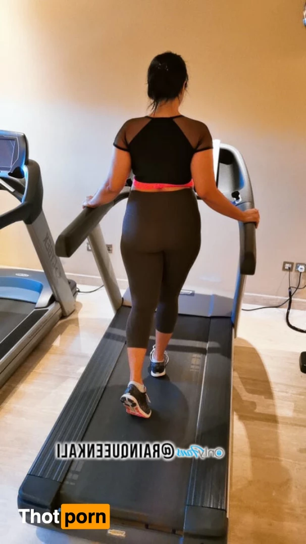 Queen Kali Rain 6725710