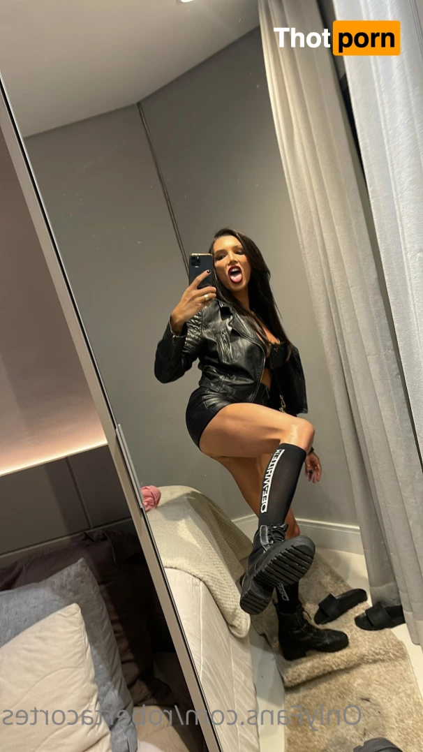 Roberta Cortes TS 7135858