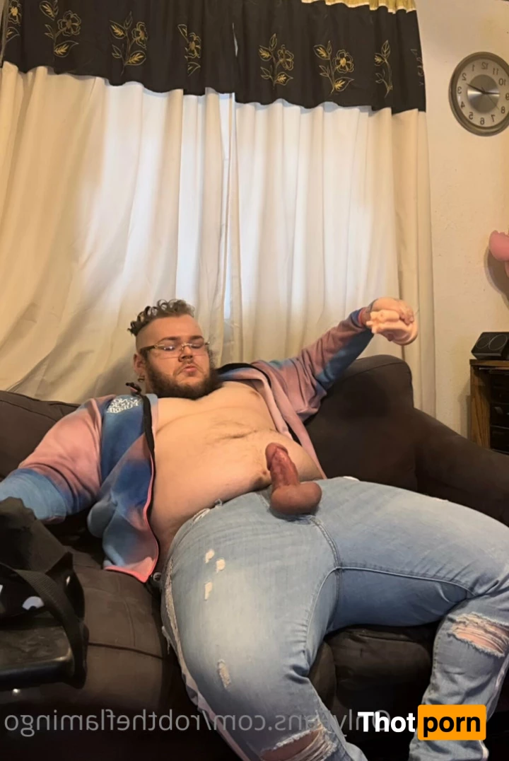 ROBIANO HADID 7151638