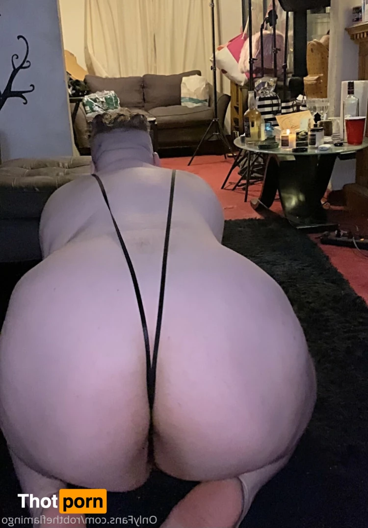 ROBIANO HADID 7151873