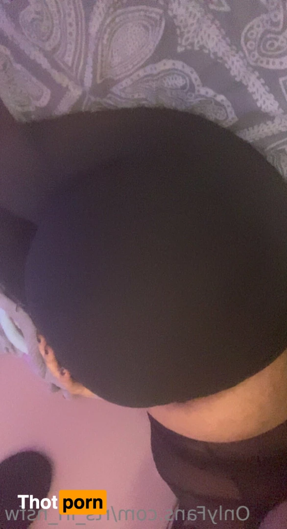 RTs_IRL_NSFW 9283600