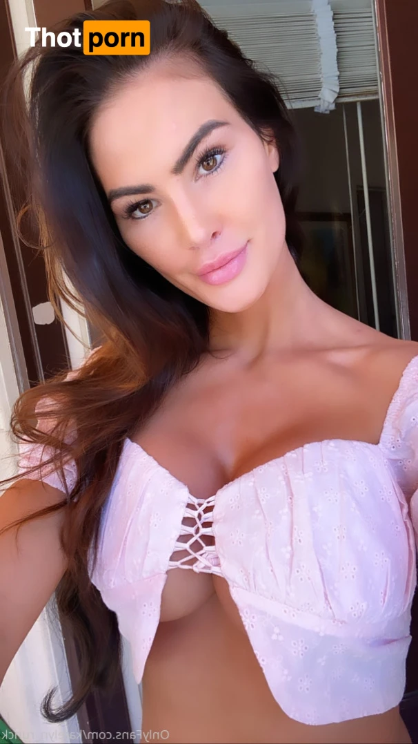 Katelyn Runck ❤️‍🔥 11931792