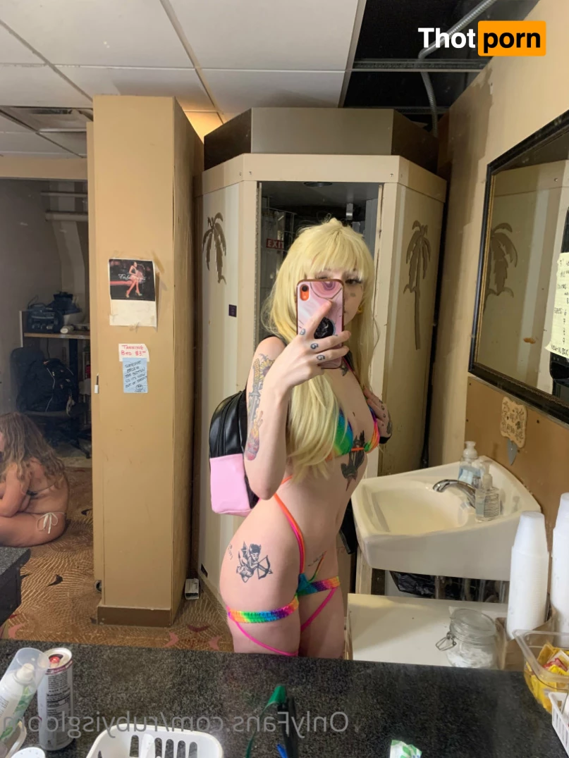 Ruby🍼✨🩸🔪 7138990