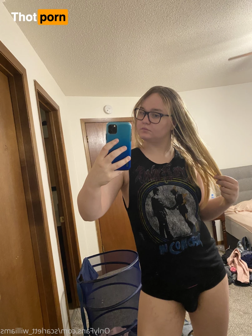 Scarlett Williams 7248884