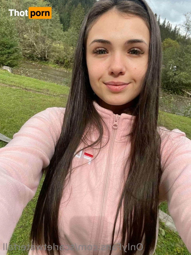 ✨Amelia✨ 6939832