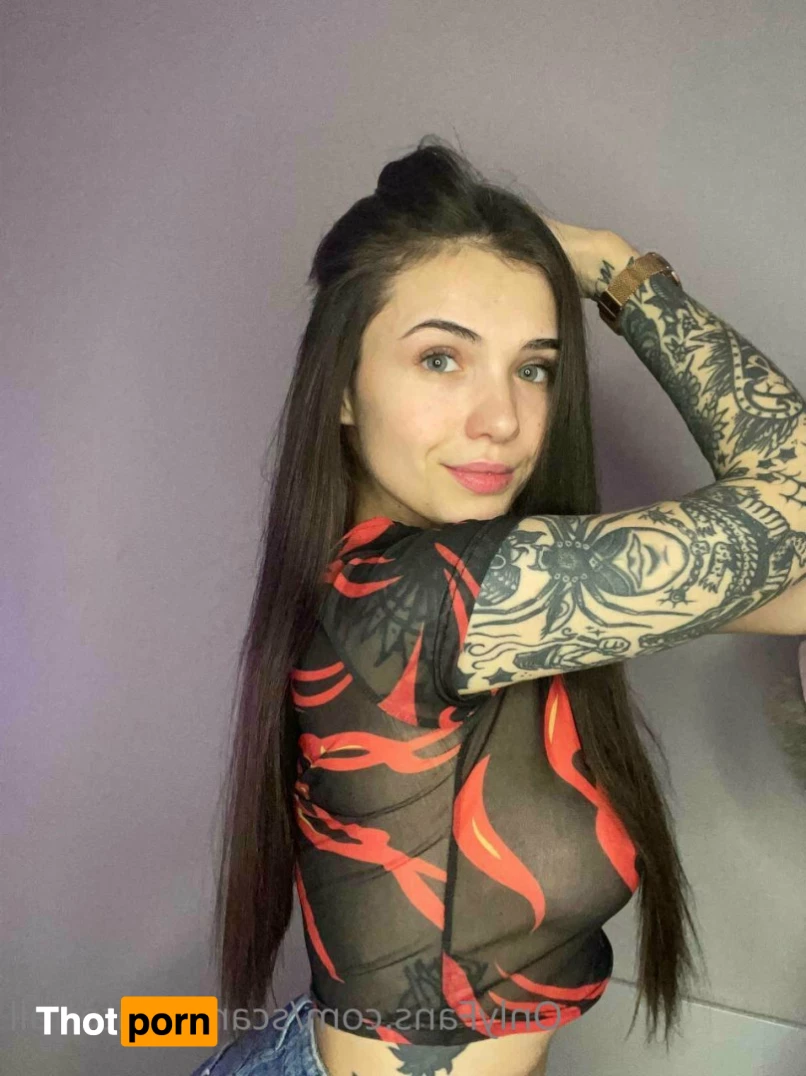 ✨Amelia✨ 6939851