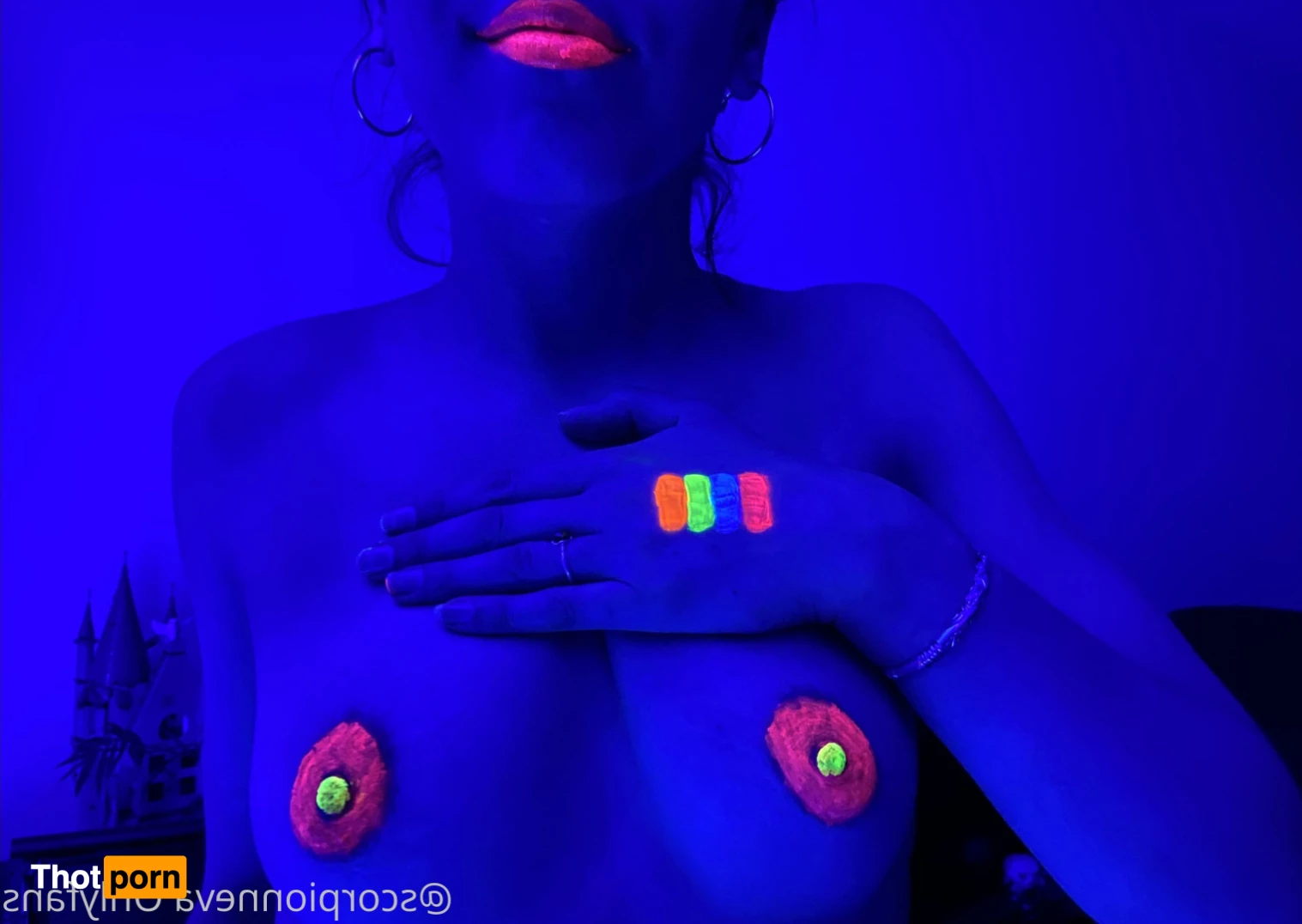 ScorpionnEva 🇫🇷 7075175