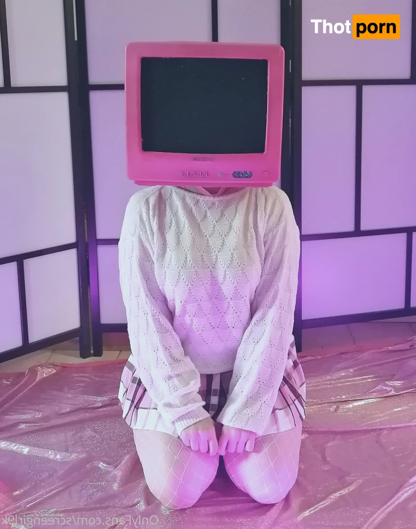 Screengirl9k 7085317