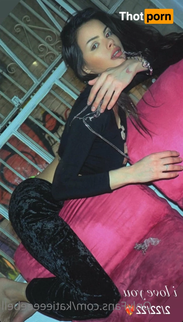 Katie Bell 🦋 9728332