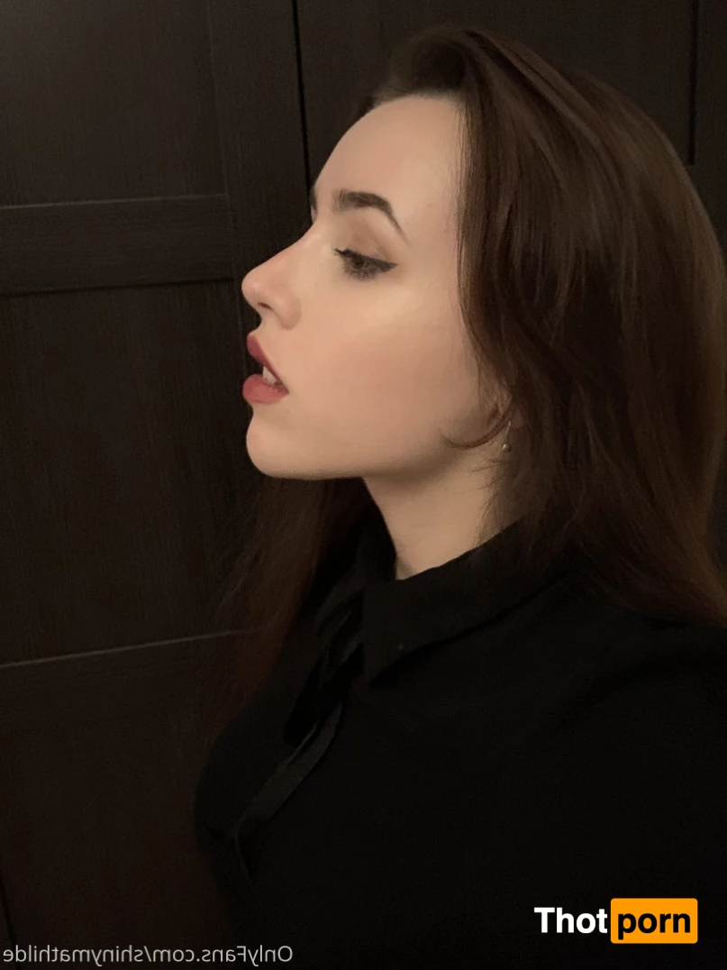 Madame Mathilde 6630888