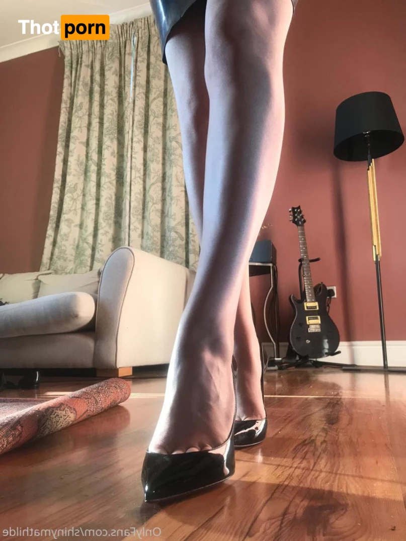 Madame Mathilde 6631183