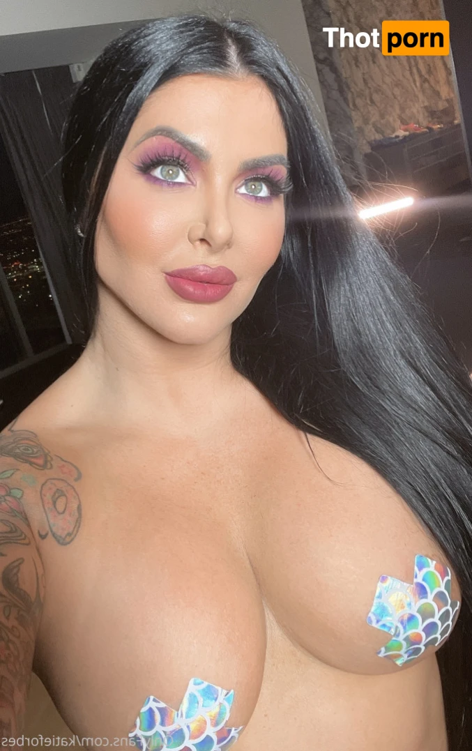 Katie Forbes 13026769