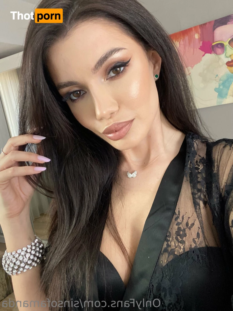 Amanda Sins 😈 9119367