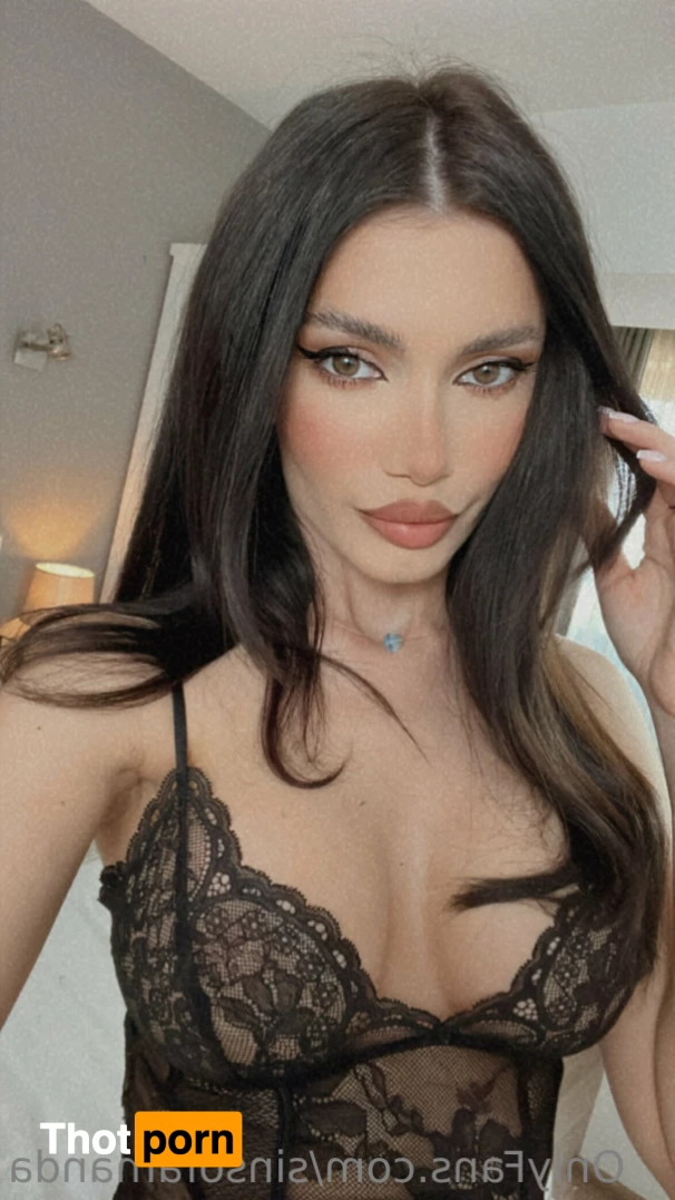 Amanda Sins 😈 9119378