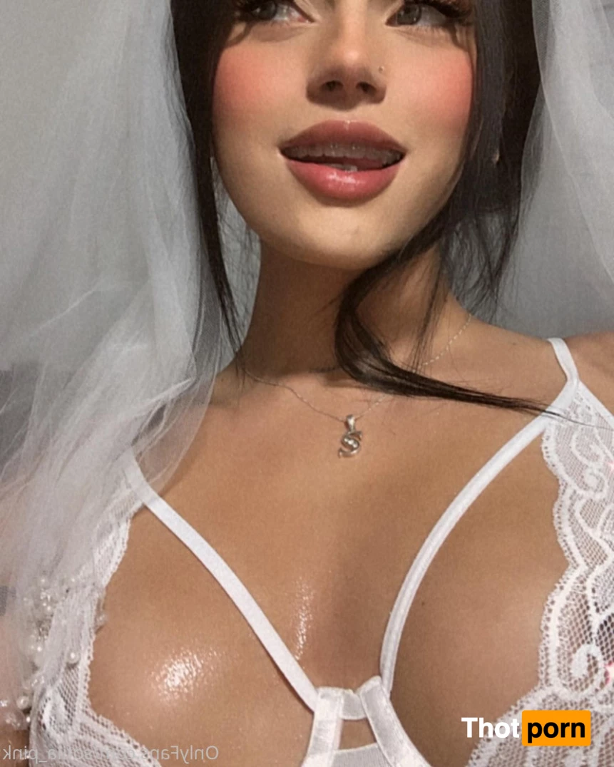 sofia wilches 6927896