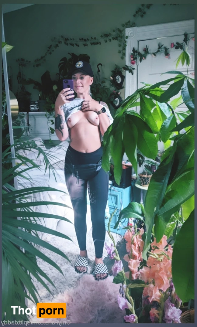 SpittDaddy (she/her) 7213127