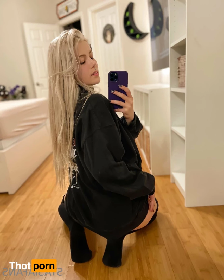 Stasia FREE💕 6637695