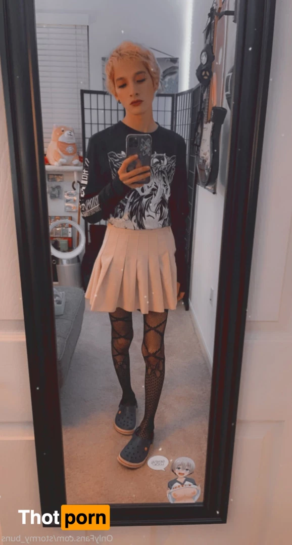 𝕾𝖙𝖔𝖗𝖒𝖞 7073936