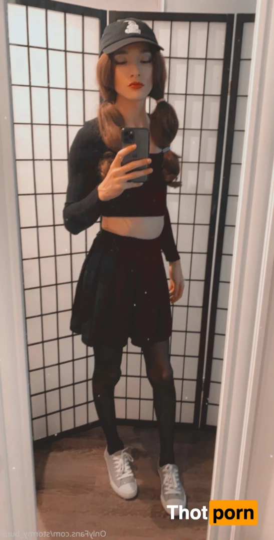 𝕾𝖙𝖔𝖗𝖒𝖞 7073946